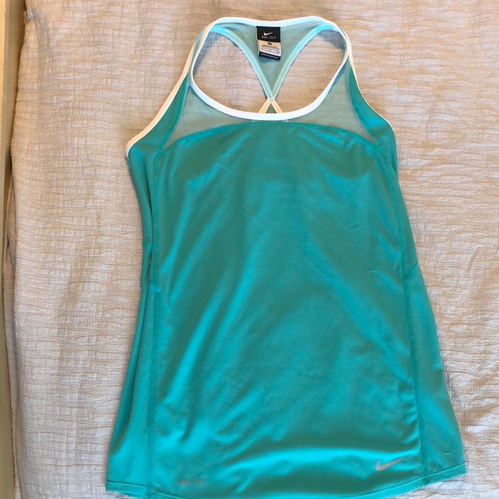 Blue nike active t-shirt